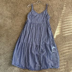 Old Navy tiered sundress with pockets size M
